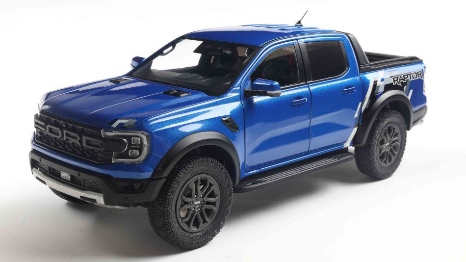 SOLIDO 1:18 Scale - 2024 Ford Ranger Raptor, Lightening Blue - S1813902