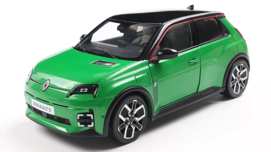 SOLIDO 1:18 Scale - 2024 Renault 5 E-Tech, Green Pop - S1812603