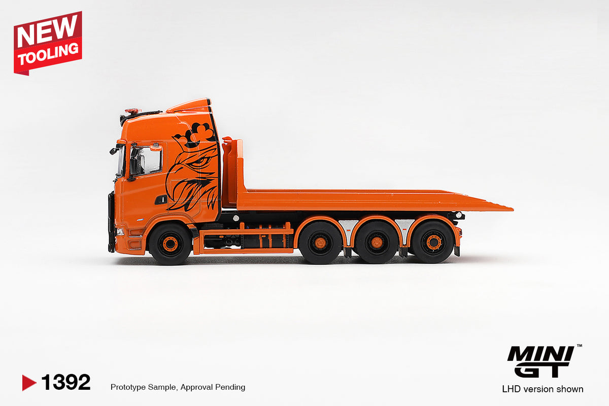 Mini GT 1:64 - Scania 770S B8x4NA Hooklift Flatbed, Orange - MGT01392-R
