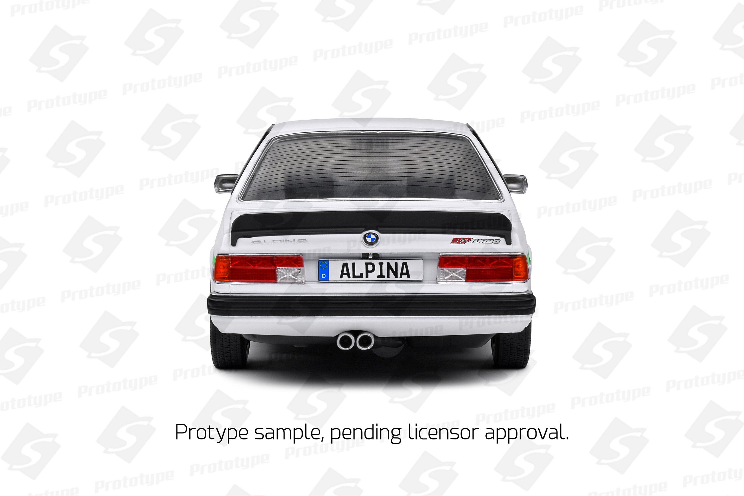 Solido 1:18 Diecast - BMW 7 Series Alpina B7 Turbo (E24), White - S1810303