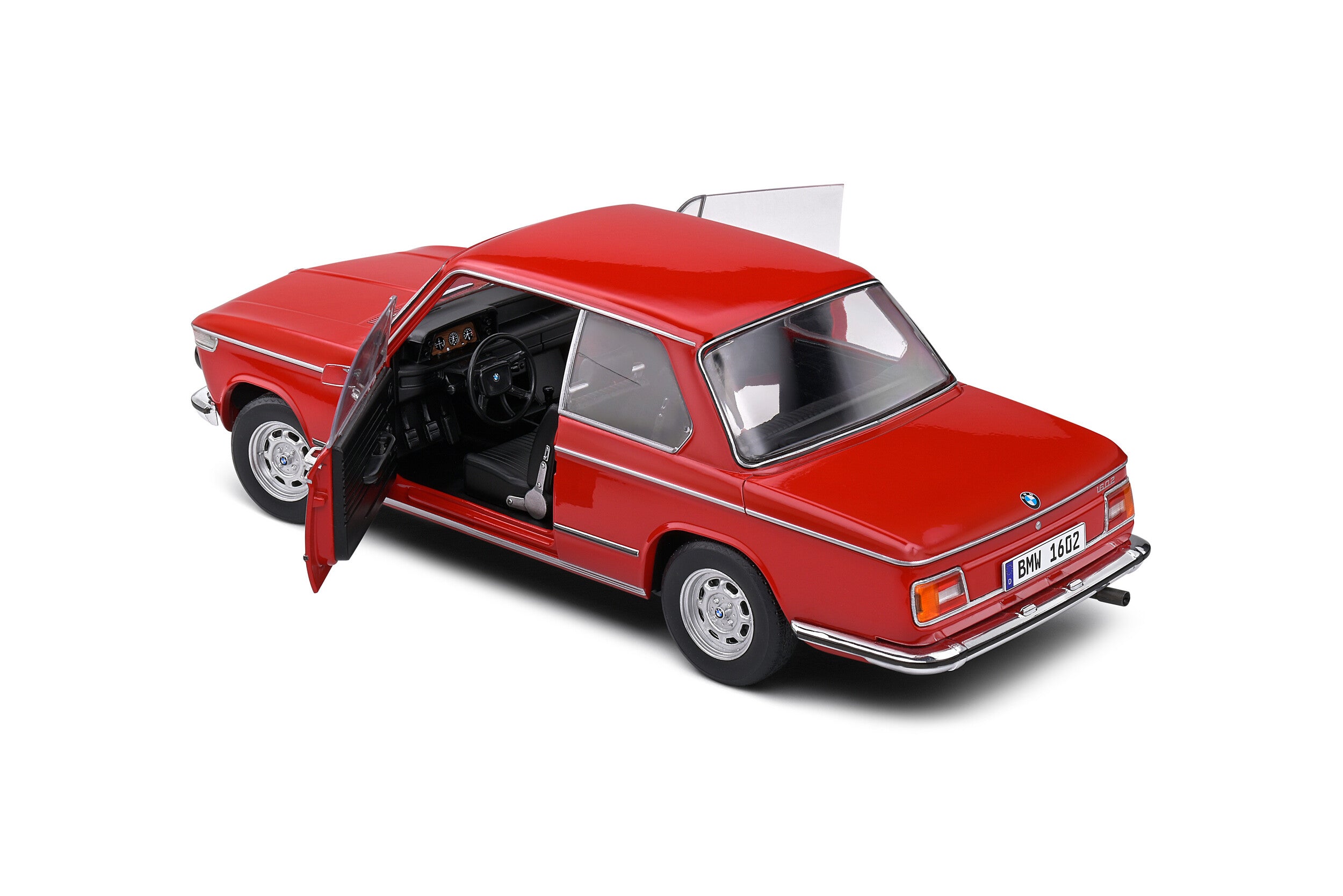 SOLIDO 1:18 Scale Diecast Model, 1971 BMW 1602, Verona Red - S1808601