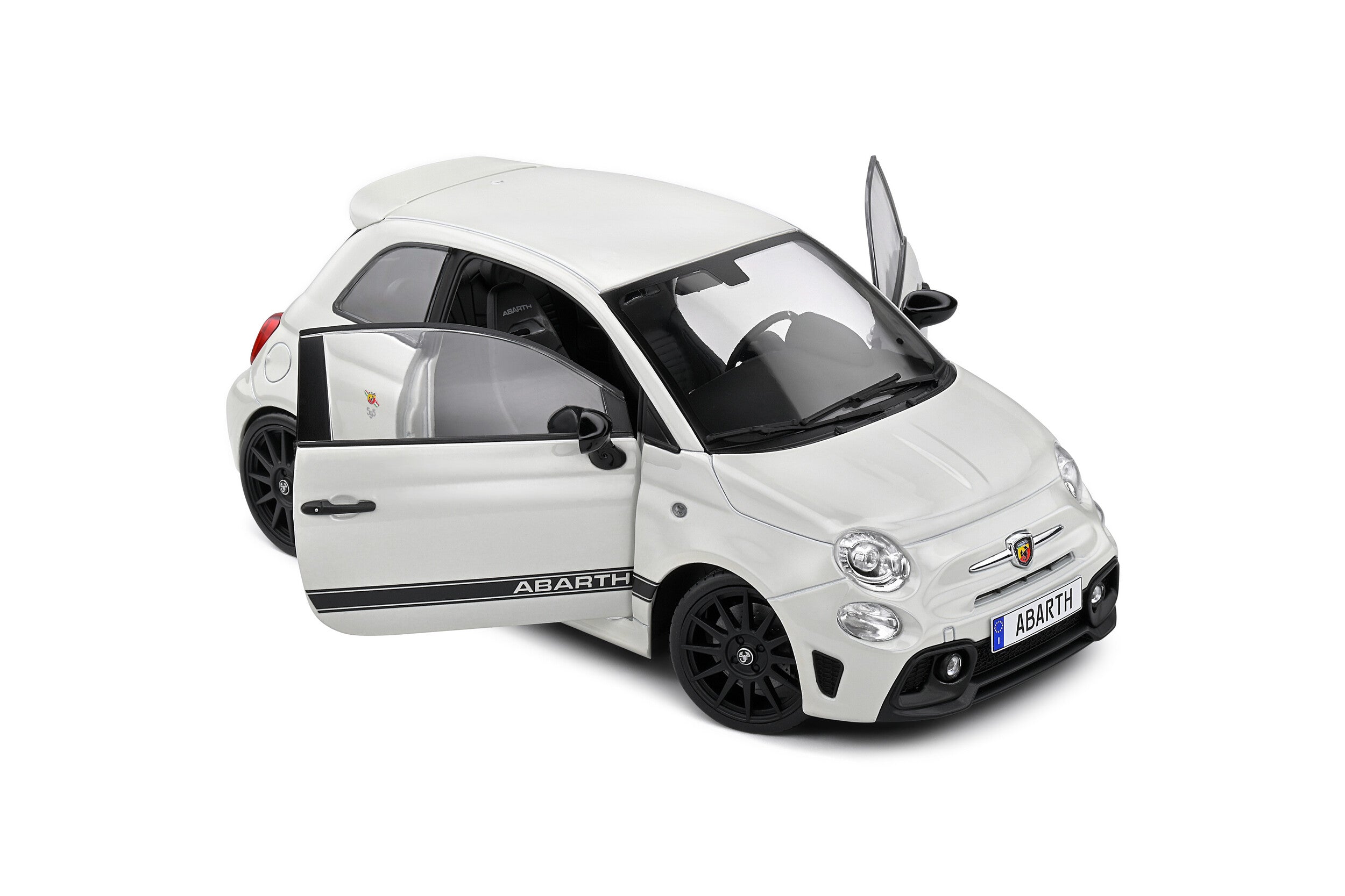 Solido 1:18 Diecast - Fiat F595 ABARTH, Ghiaccio White - S1811301