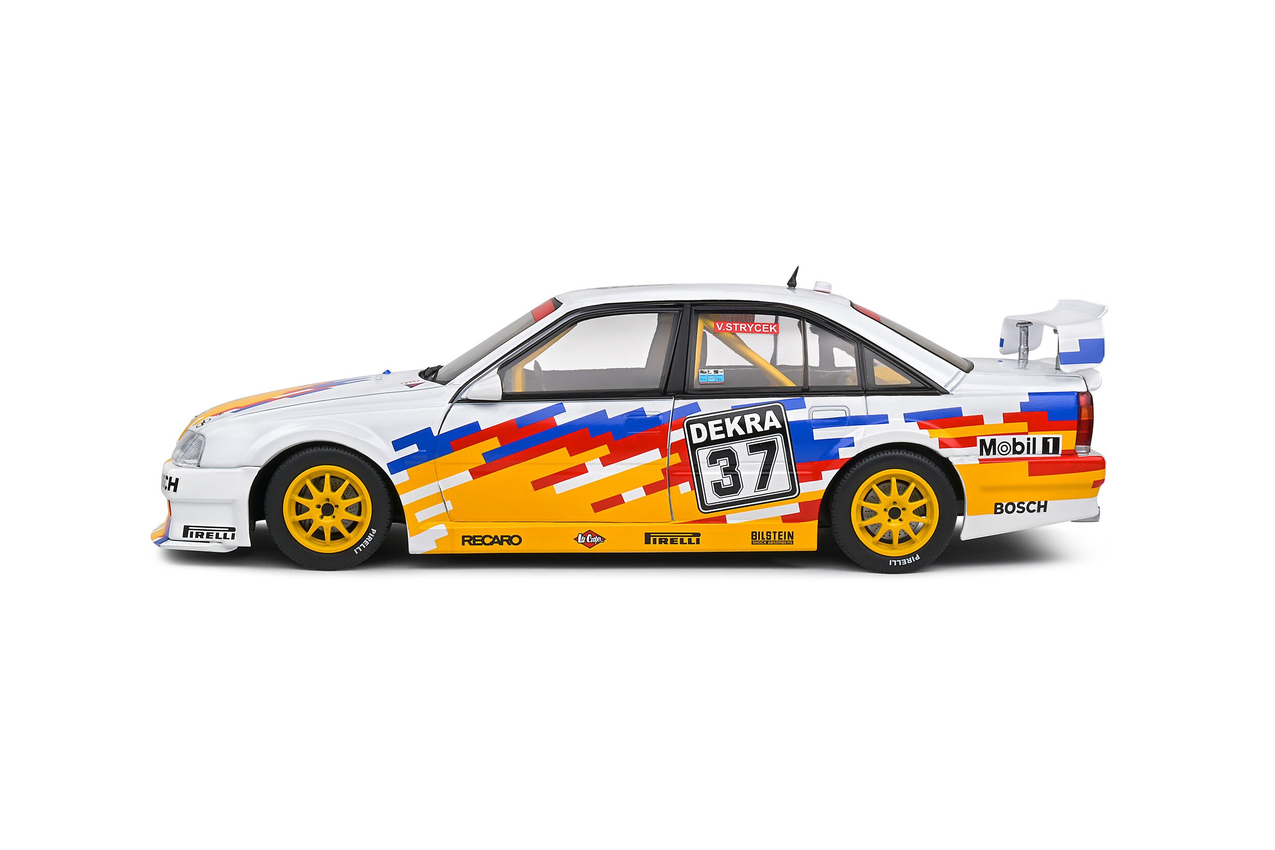 SOLIDO 1:18 Scale Diecast Model, 1991 Opel Omega Evolution 500 DTM #37 V.Strycek - S1809705