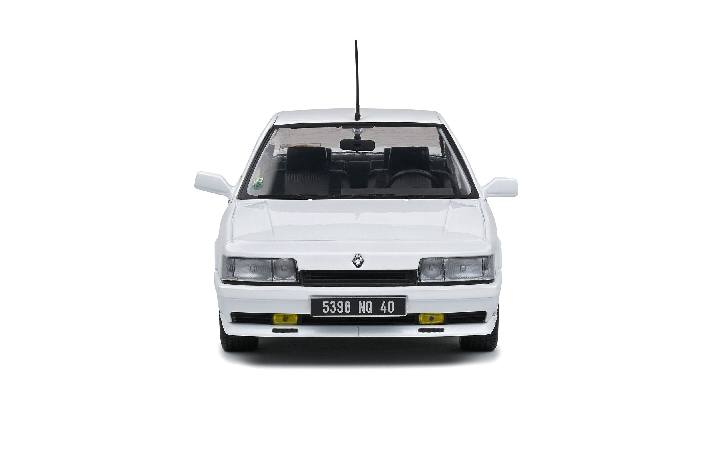 SOLIDO 1:18 Scale Diecast - 1988 Renault 21 MK.1 Turbo, White - S1807705