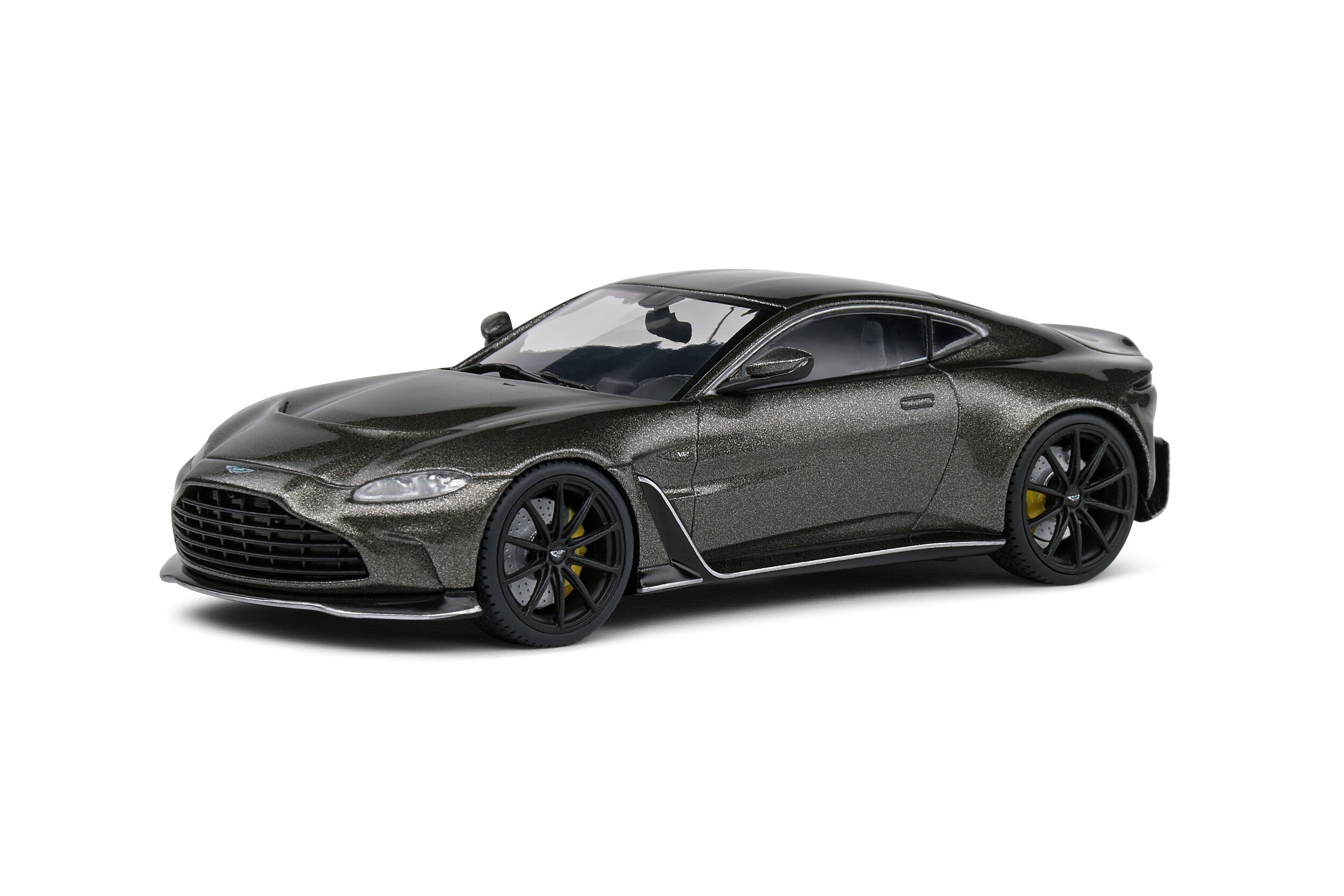 Solido 1:43 Scale, 2023 Aston Martin Vantage V12, Cumberland Grey - S4314102