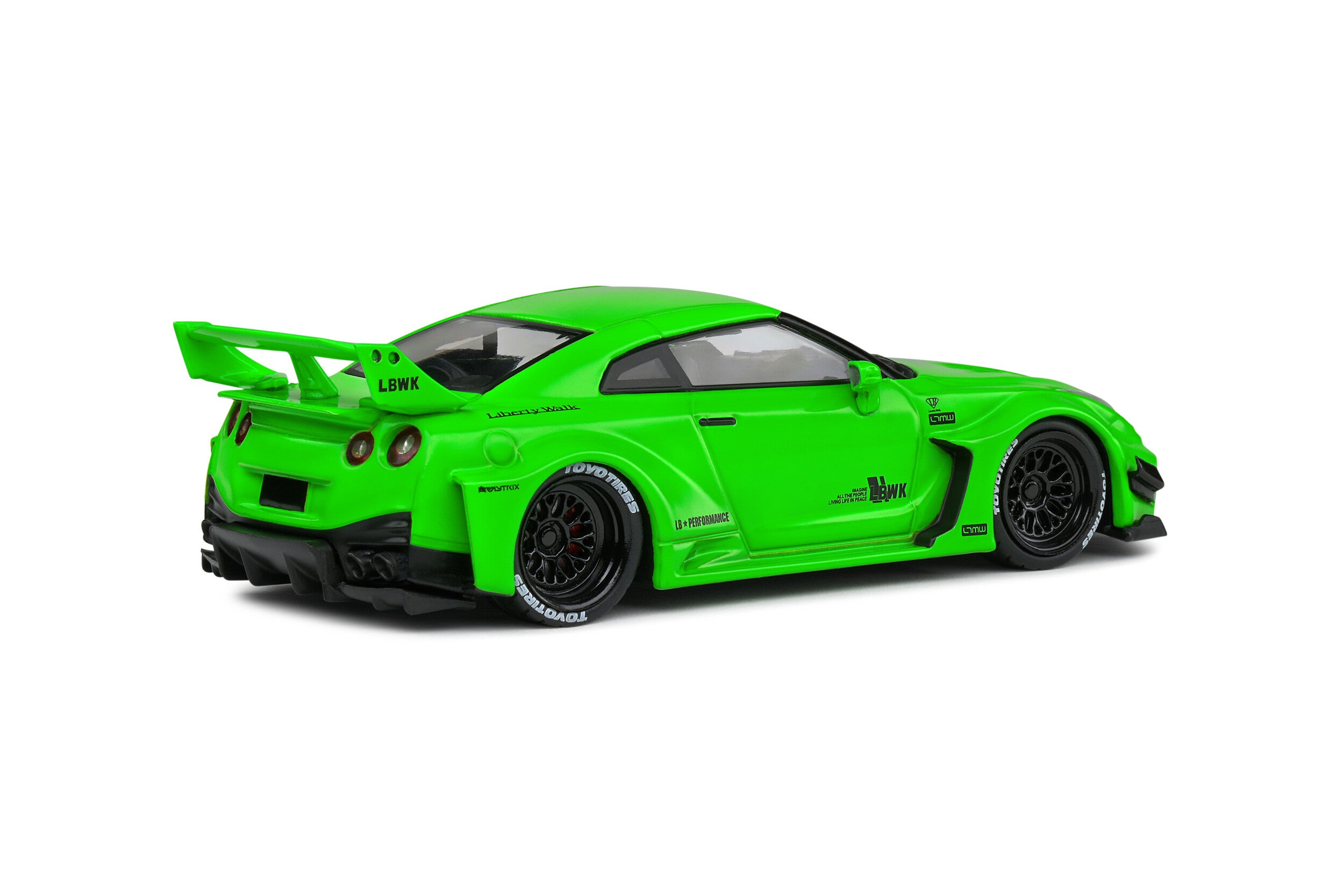 SOLIDO 1:43 Diecast, 2020 Nissan GT-R (R35) LB Work Silhouette - Acid Green - S4311207