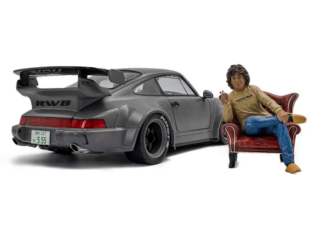 Solido 1:18 Diecast - 2024 Porsche 911 (964) RWB Body Kit with Nakai Figure, Nardo Grey - S1807517