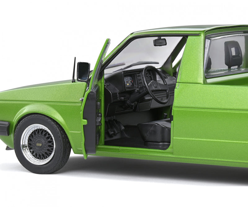 Solido 1:18 Diecast - 1982 Volkswagen Caddy Mk1, Mat Green Custom - S1803507