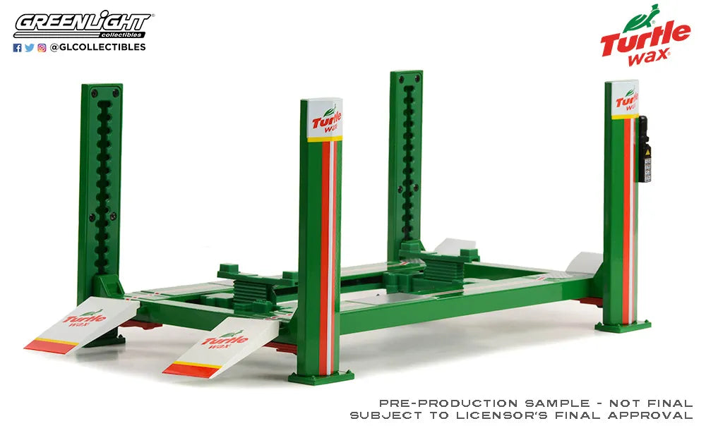 Greenlight 1:18 Scale Adjustable four post lift TURTLE WAX for 1:18 Scale Models