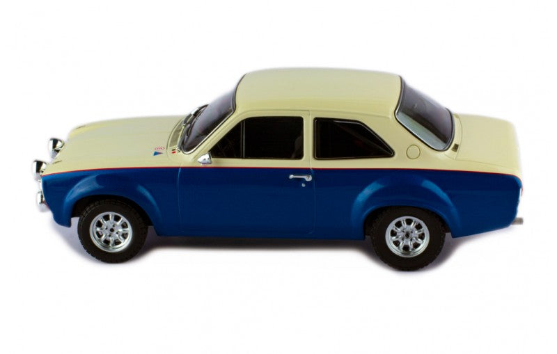 IXO 1:18 1974 FORD ESCORT MK1 RS1600, Blue/White with Spotlights