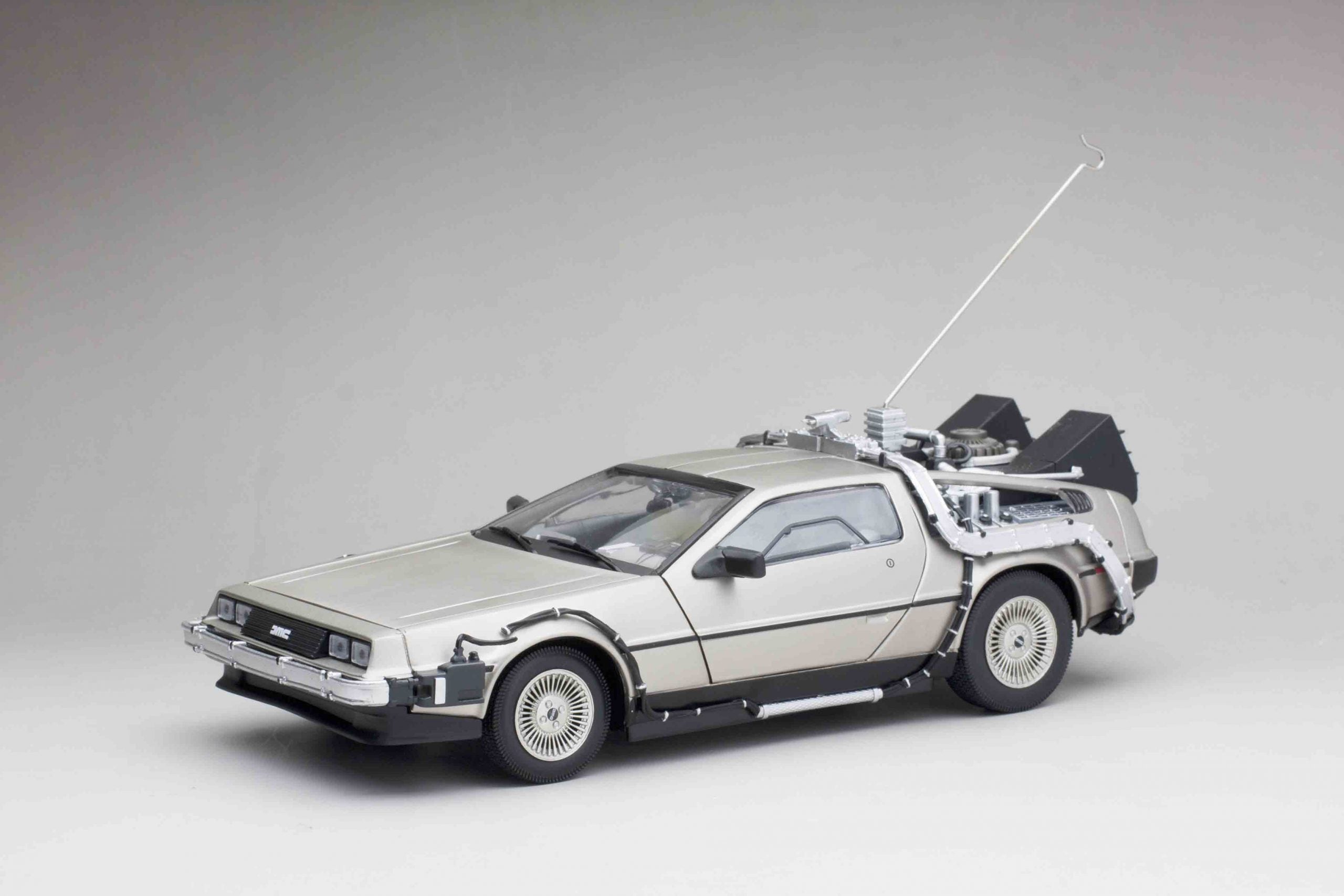 Sunstar 1:18 Scale Delorean 1983 Back To The Future Part 1 - 2711