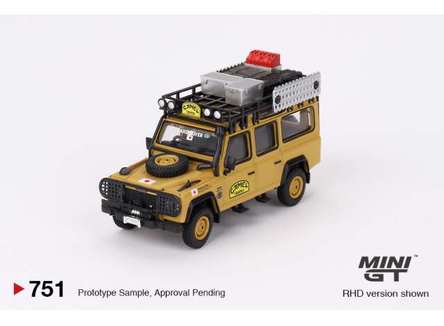 Mini GT 1:64 Diecast Car Land Rover Defender 110 - 1989 Camel Trophy Team Japan - MGT00751-R
