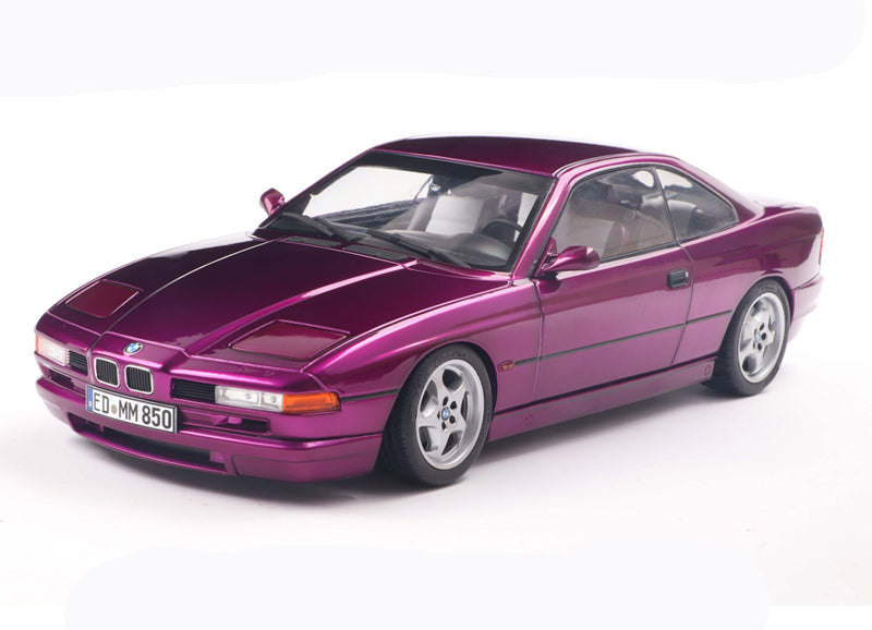 Solido 1:18 Diecast - 1991 BMW 850 (E31) CSI, Daytona Violet - S1807006
