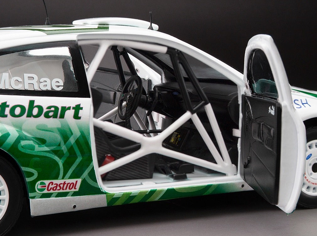 SunStar 1:18 Ford Focus RS WRC '03 - #1 Colin McRae -Pirelli International Rally 2005 - 3912