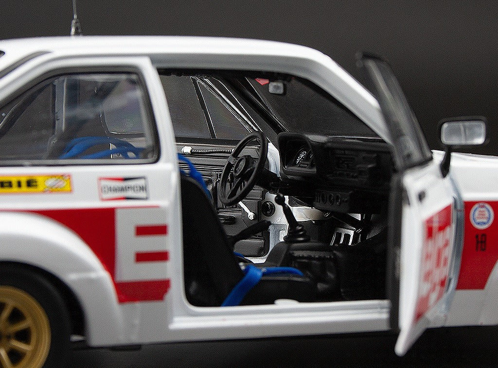 Sunstar 1:18 Ford Escort RS1800 - #2 H.Mikkola/A.Hertz - Rallye du Condroz 1979 - 4860