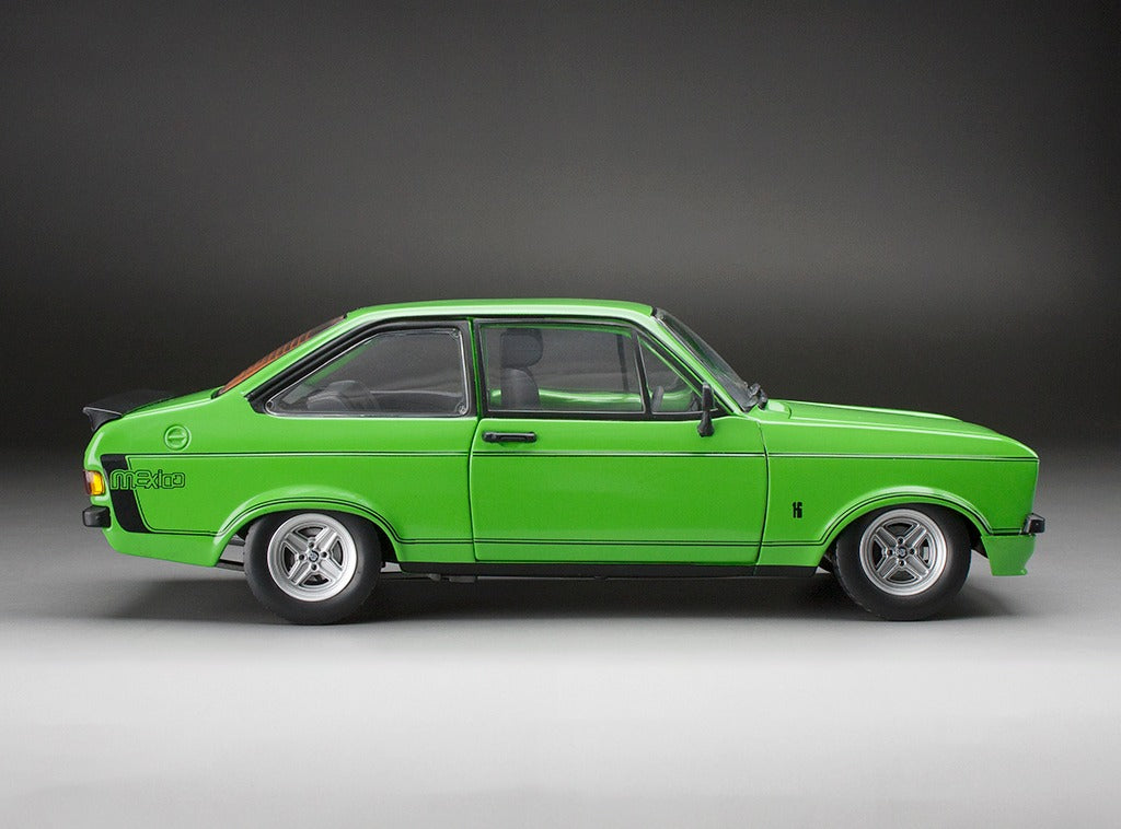 SUNSTAR 1:18 Scale Ford Escort Mk2 Mexico in Green (RHD) - 4635R