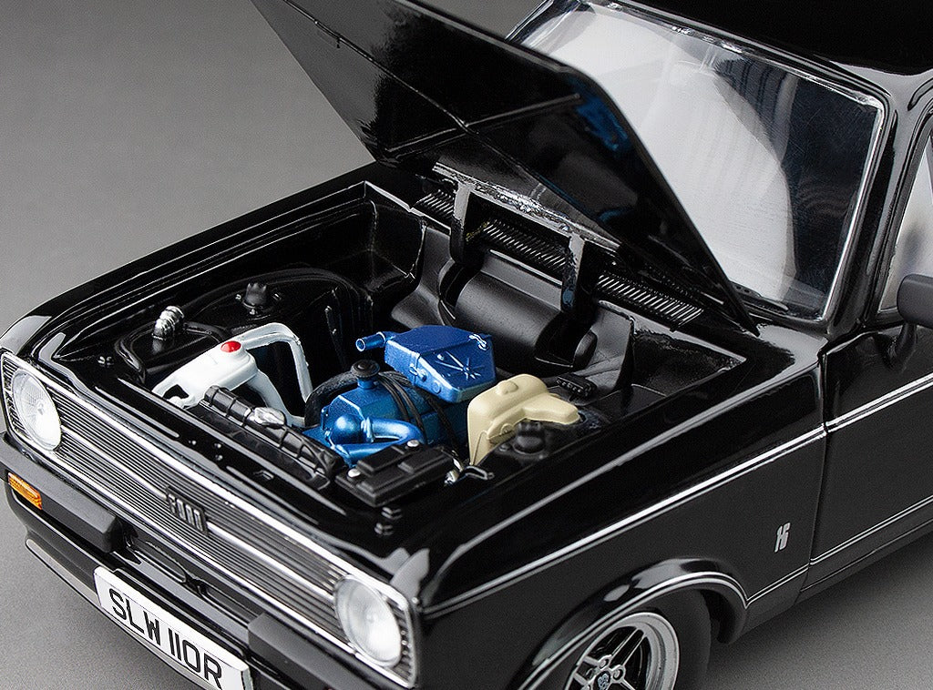 SUNSTAR 1:18 Scale Ford Escort Mk2 Mexico in Black (RHD) - 4634R