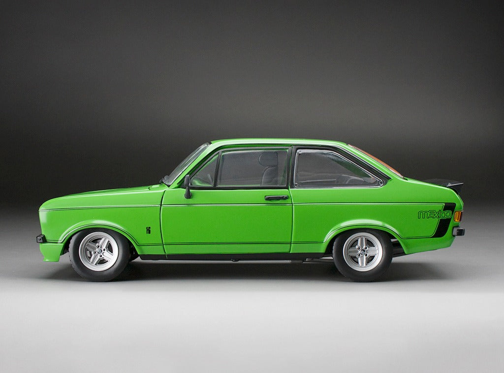 SUNSTAR 1:18 Scale Ford Escort Mk2 Mexico in Green (RHD) - 4635R