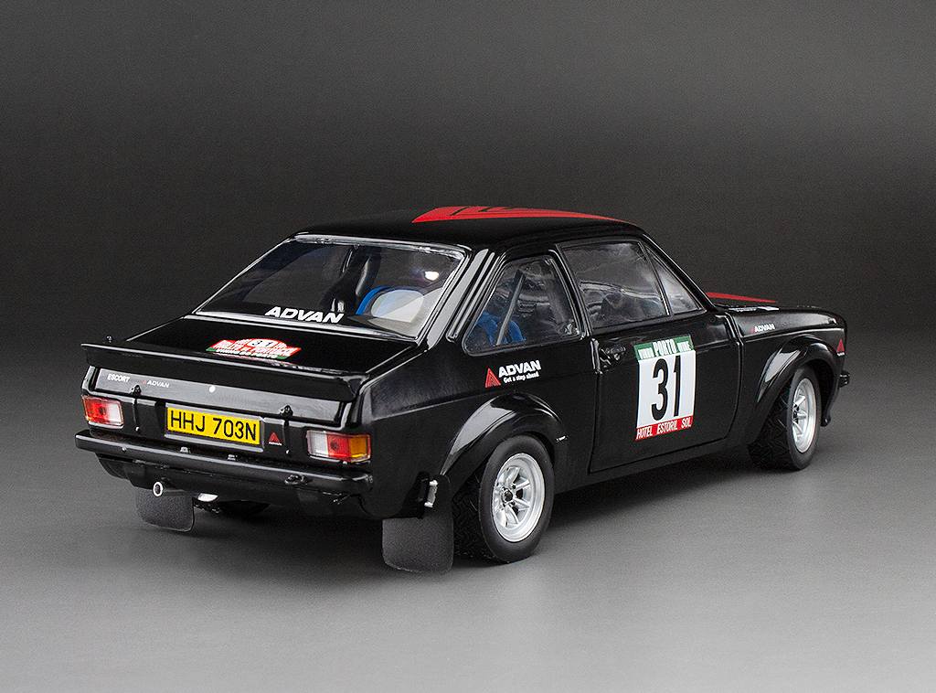 Sunstar 1:18 Ford Escort RS1800 - #31 K.Shinozuka/B.Harris - Rallye de Portugal - Vinho do Porto 1981 - 4863R