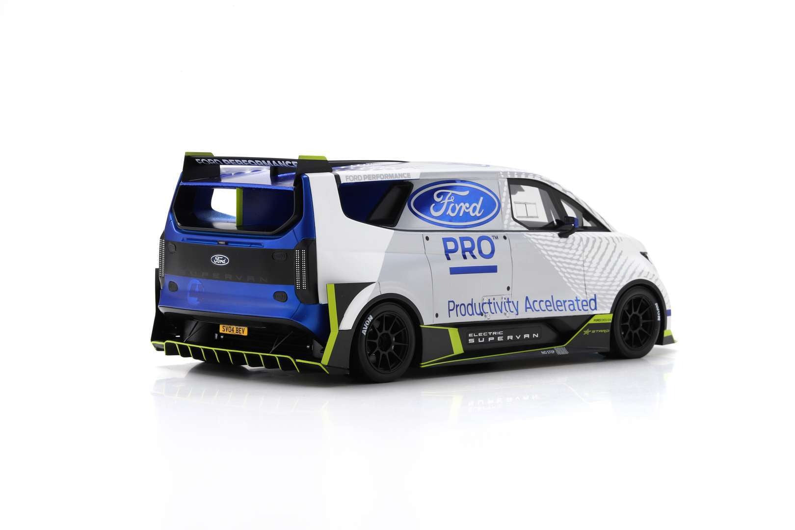 SCHUCO 1:18 Scale Diecast Model - 2022 Ford Transit Supervan 4 2000HP, RHD, White/Blue