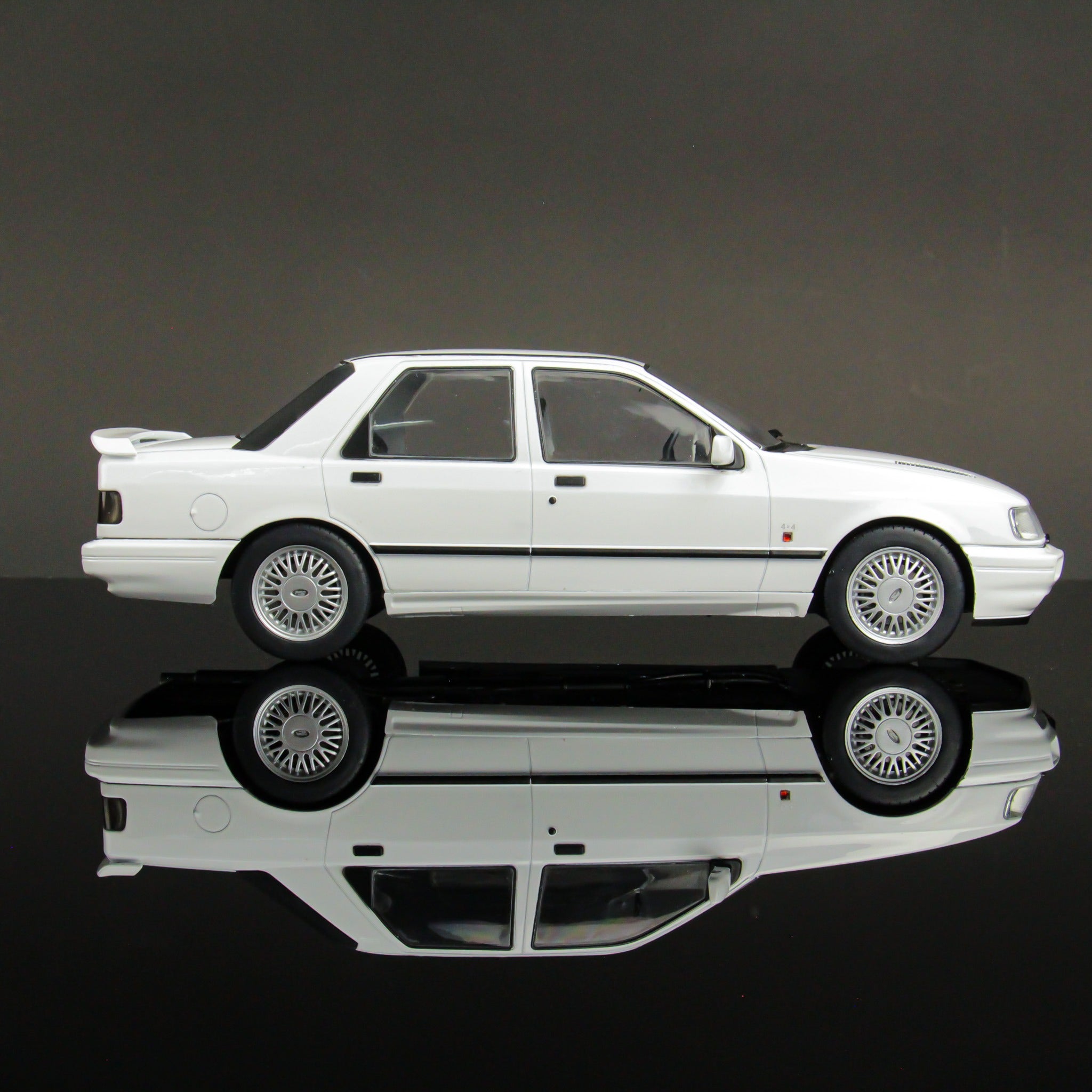 MCG 1:18 Scale - 1992 Ford Sierra Sapphire Cosworth 4x4 White