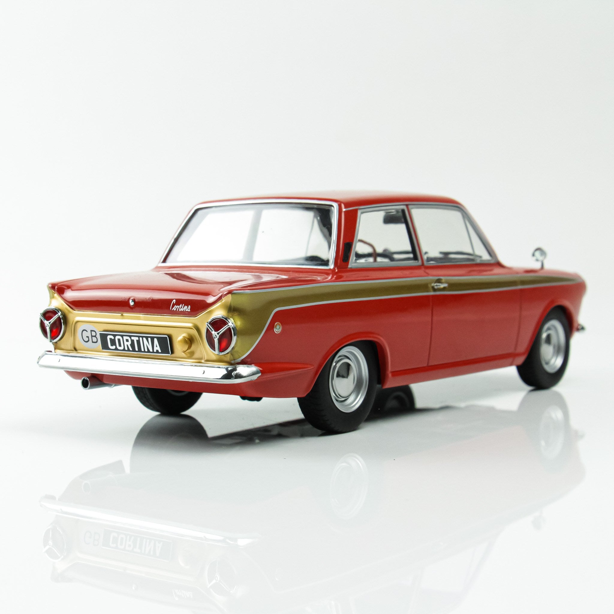 MCG 1:18 Scale Diecast - 1965 Ford Lotus Cortina Mk1 in Red/Gold (LHD) - MCG18532