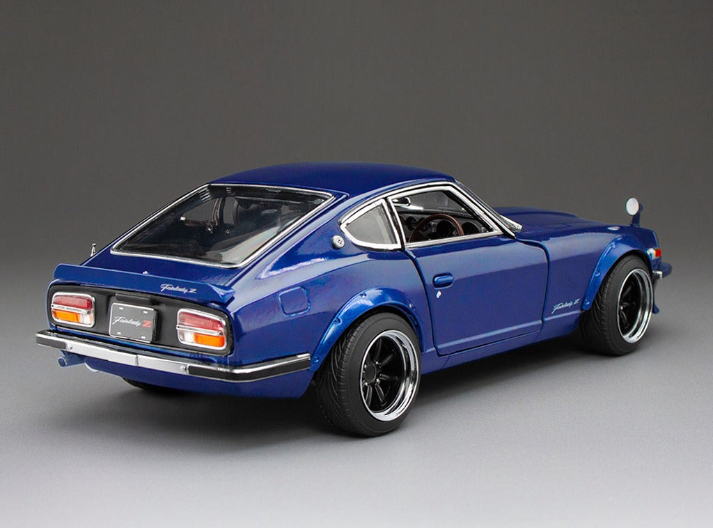 Sunstar 1:18 - 1972 Datsun Fairlady Z (S30) RHD - Midnight Blue - 3515R