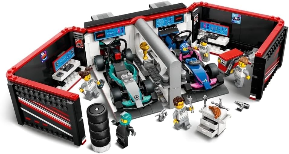 LEGO 60444 - City F1 Garage & Mercedes-AMG & Alpine Cars