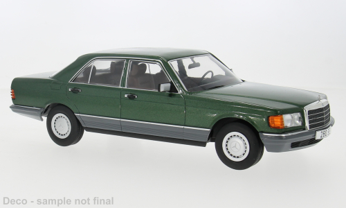 MCG 1:18 Scale Diecast Model Car - 1979 Mercedes S-Class (W126), Green - MCG18549