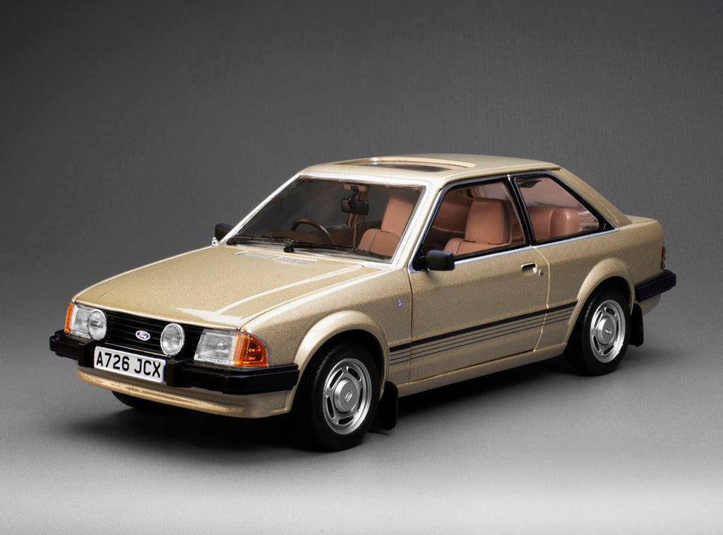 SUNSTAR 1:18 Scale - 1981 Ford Escort Mk3 Ghia in Gold - RHD UK EXCLUSIVE, 360 pcs - 5032R