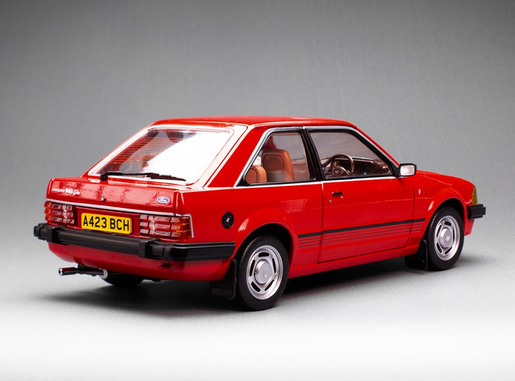 SUNSTAR 1:18 Scale - 1981 Ford Escort Mk3 Ghia in Red - RHD UK EXCLUSIVE, 360 pcs - 5031R