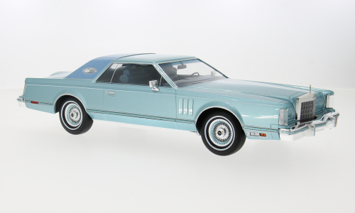 MCG 1:18 Diecast - 1978 Lincoln Continental Mark V, Light Blue - MCG18369