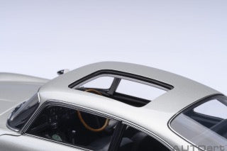 Autoart 1:18 Aston Martin DB5 Goldfinger, (full openings) - 70296