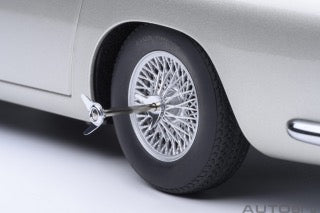 Autoart 1:18 Aston Martin DB5 Goldfinger, (full openings) - 70296