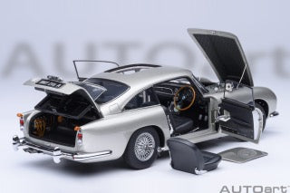 Autoart 1:18 Aston Martin DB5 Goldfinger, (full openings) - 70296