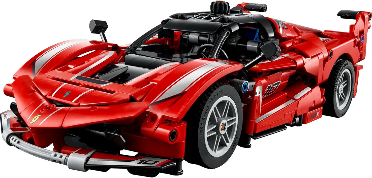 LEGO Technic Ferrari FXX K, 897 Pieces - Age 10+ - 42212