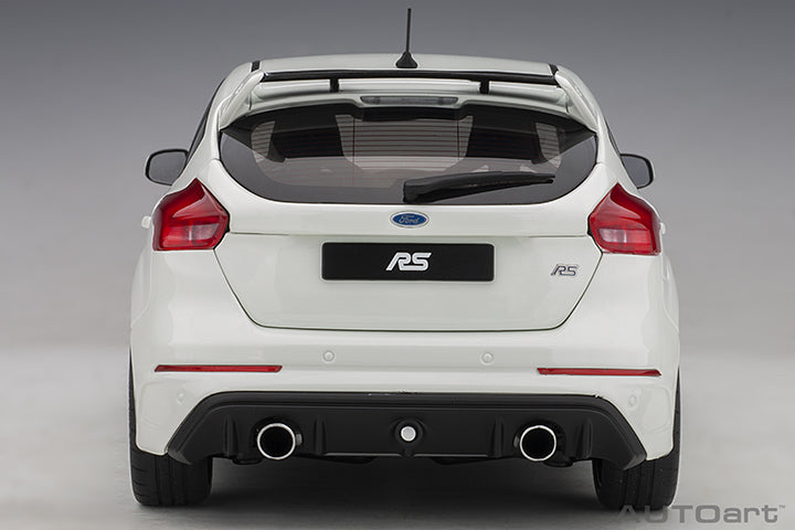 Autoart 1:18 Ford Focus RS 2016, frozen white, (full openings) 72951
