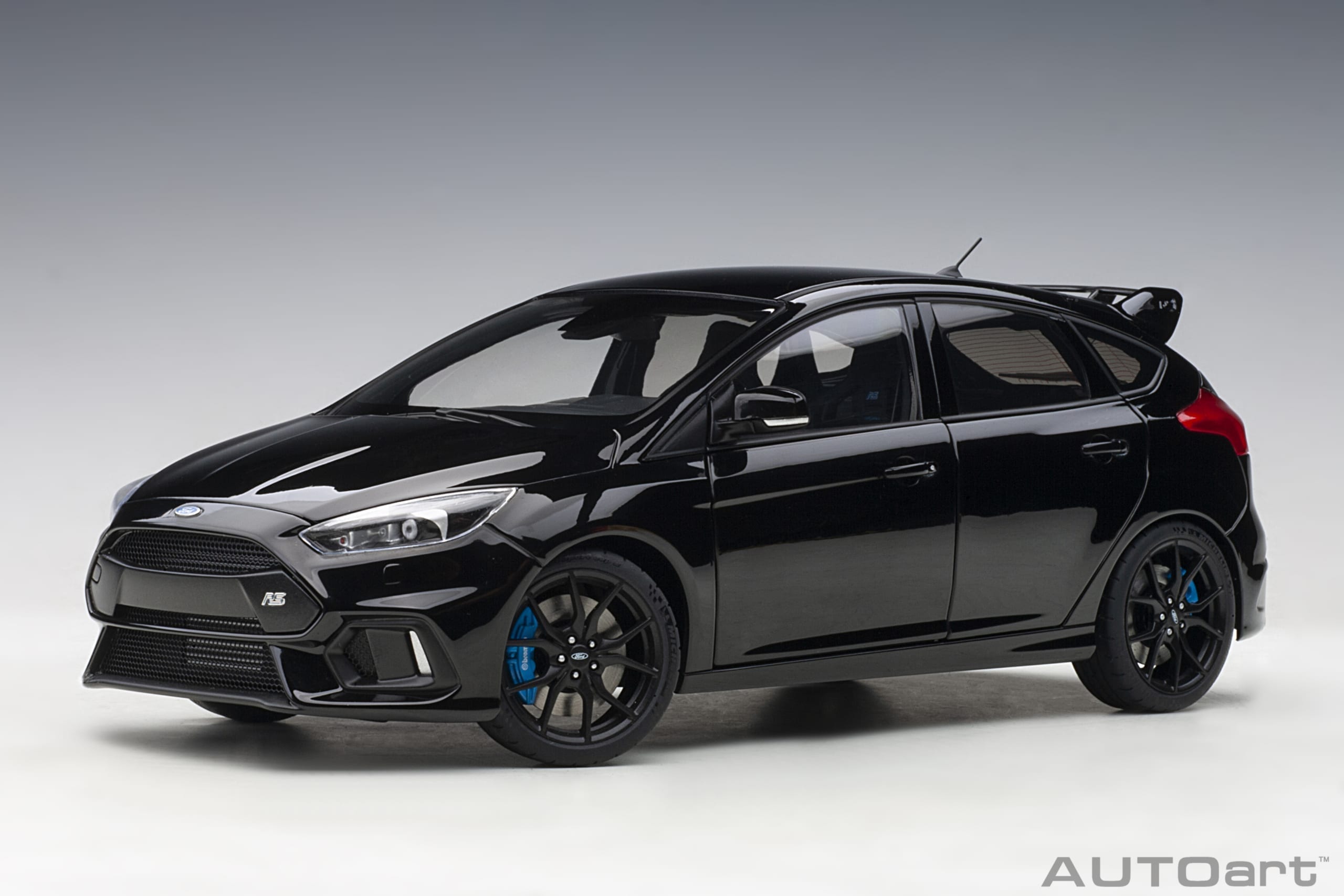 Autoart 1:18 Ford Focus RS 2016, Shadow Black, (full openings) 72952