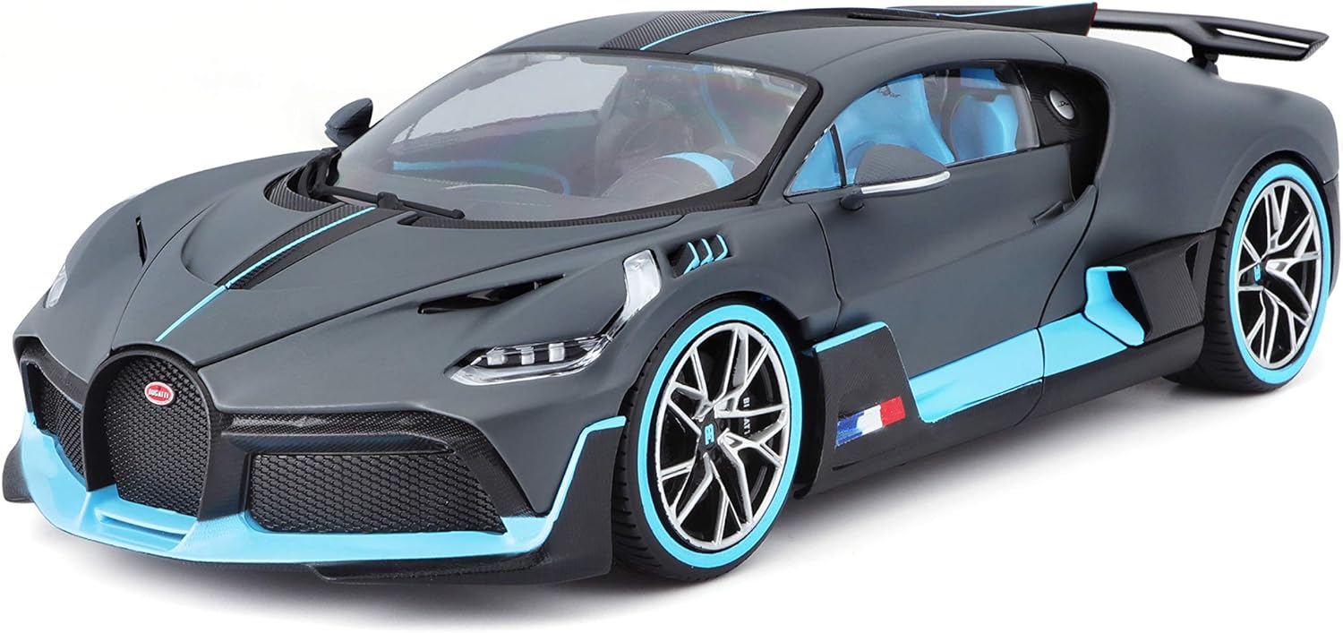 BBURAGO 1:18 Scale - Bugatti Divo in Two Tone Blue and Black - Diecast Model Car