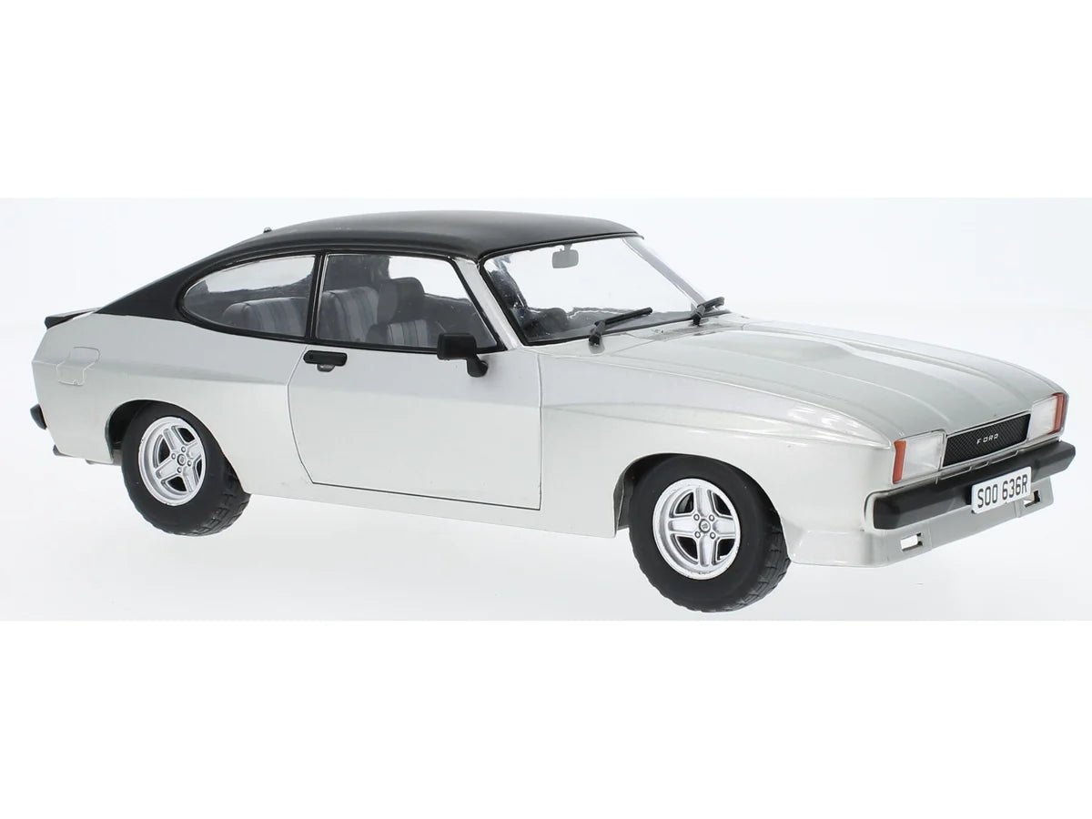 MCG 1:18 Ford Capri MK II X-Pack - Noir/or Rayures, LHD 1975, Miniature Métal