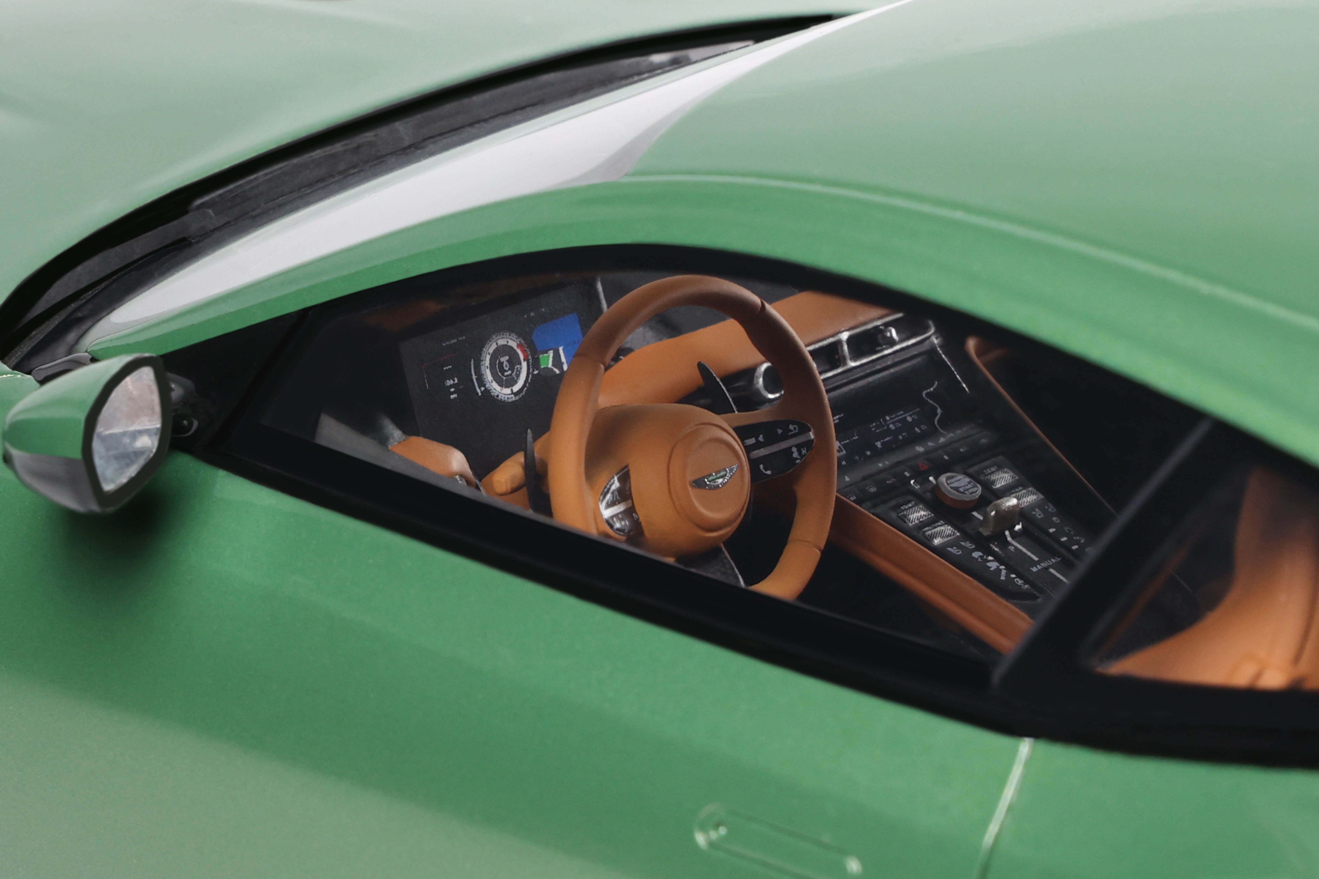 GT Spirit 1:18 Scale Resin Model, 2023 Aston Martin DB12 Vantage - Green - GT466