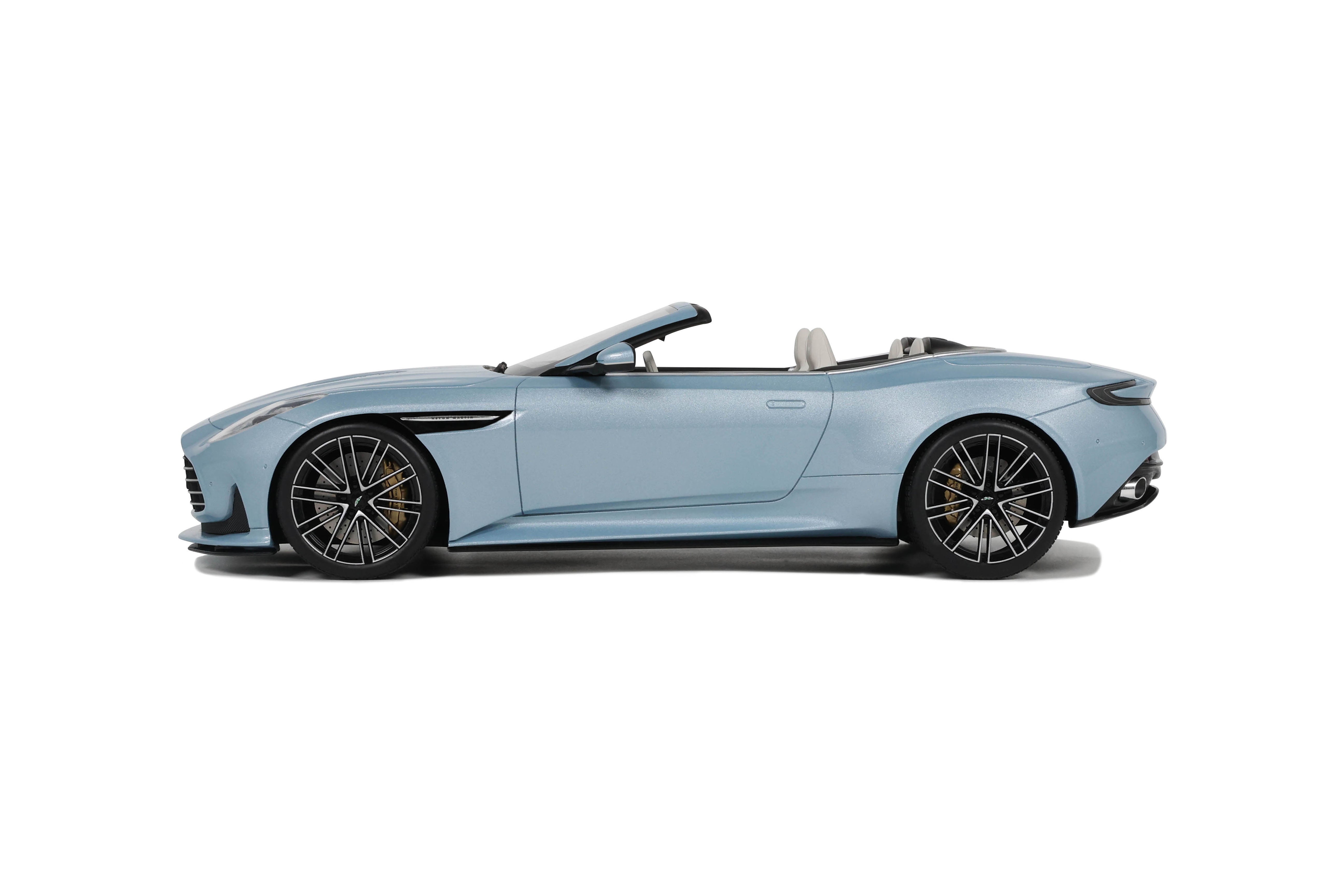 GT Spirit 1:18 Scale Resin, 2023 Aston Martin DB12 Volante - Blue - GT479