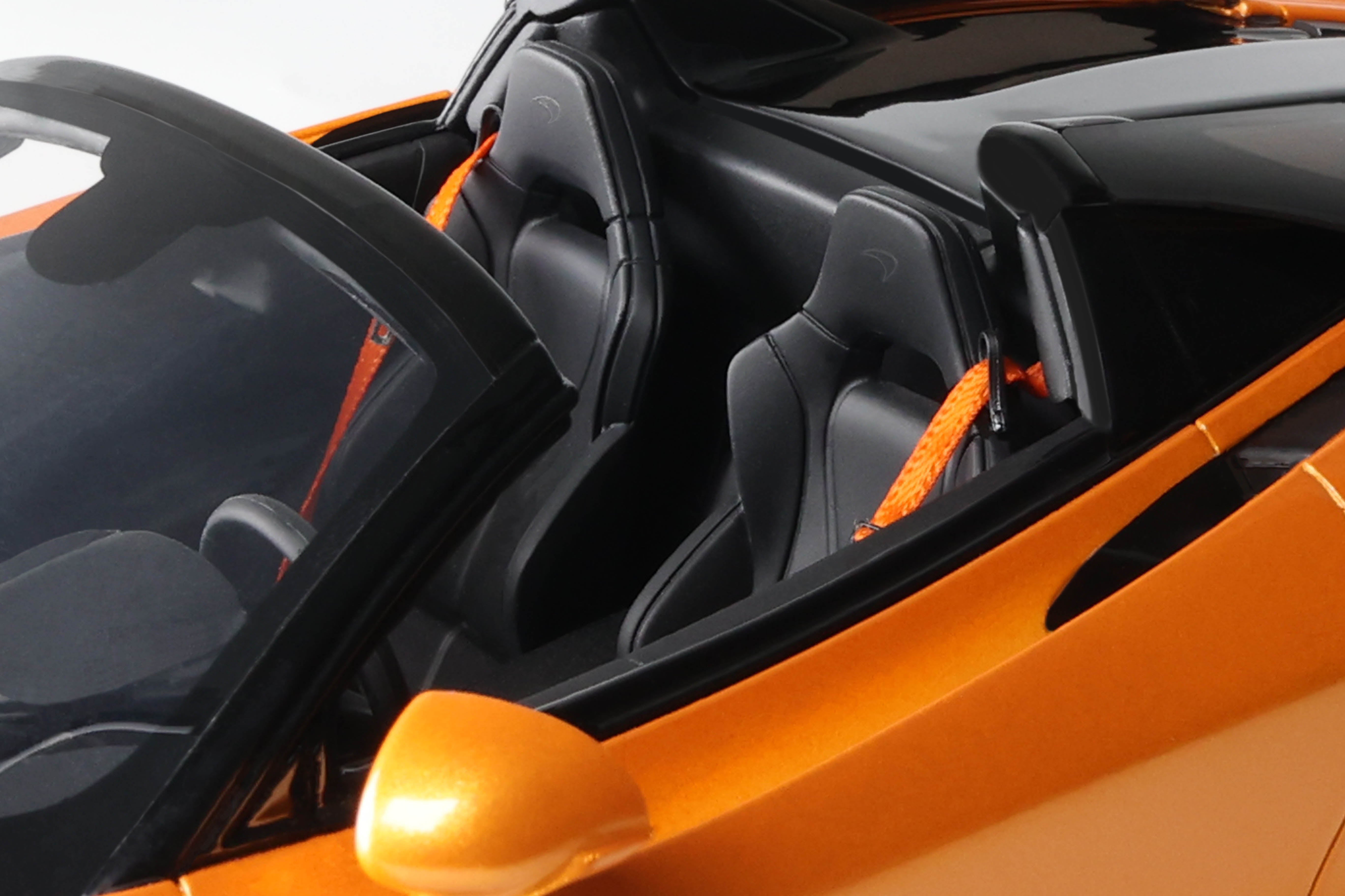 GT Spirit 1:18 Scale Resin Model - 2024 McLaren 750S Spider, Orange - GT488