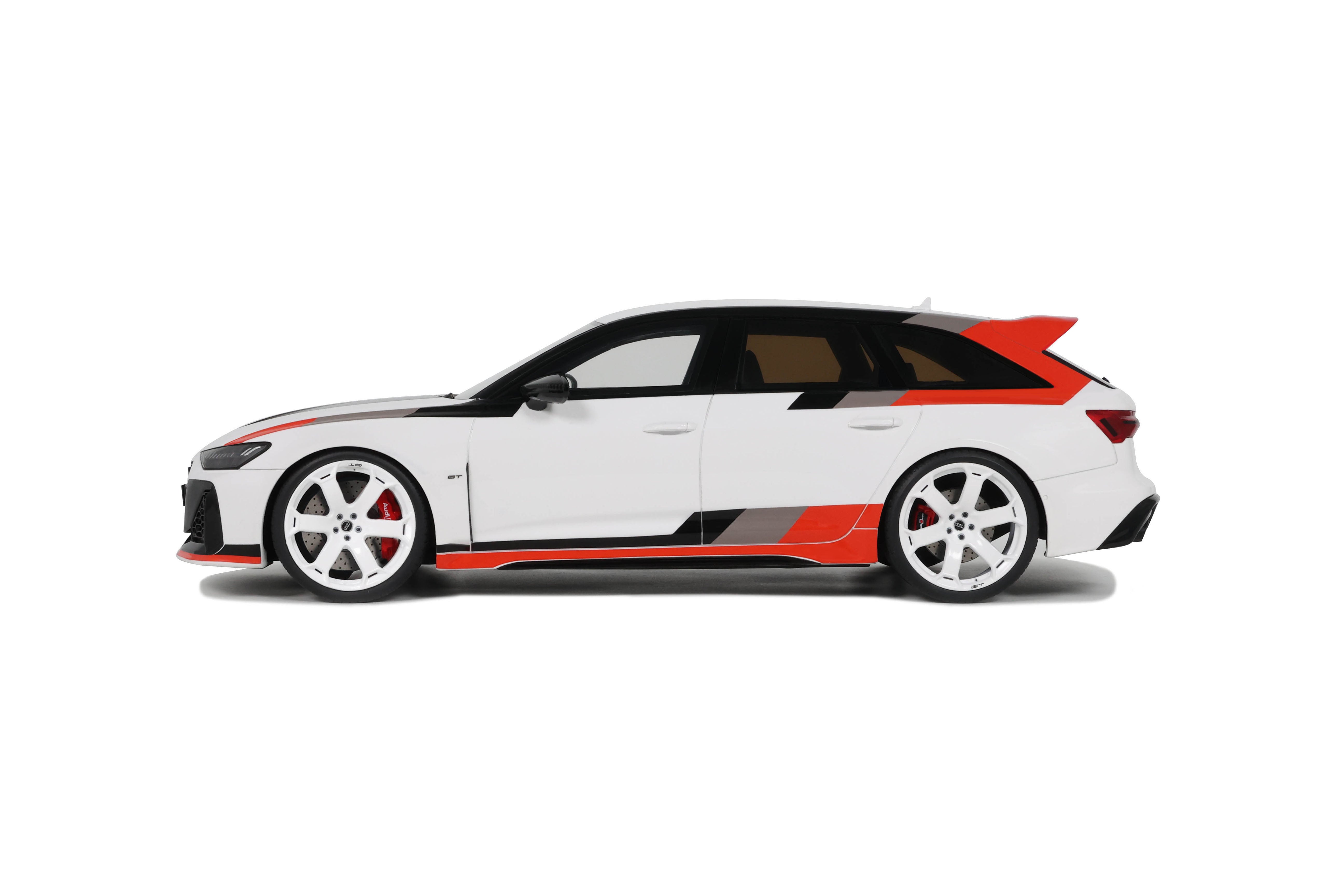 GT Spirit 1:18 Scale Resin Model Car - 2024 Audi RS 6, Arkona White - GT512
