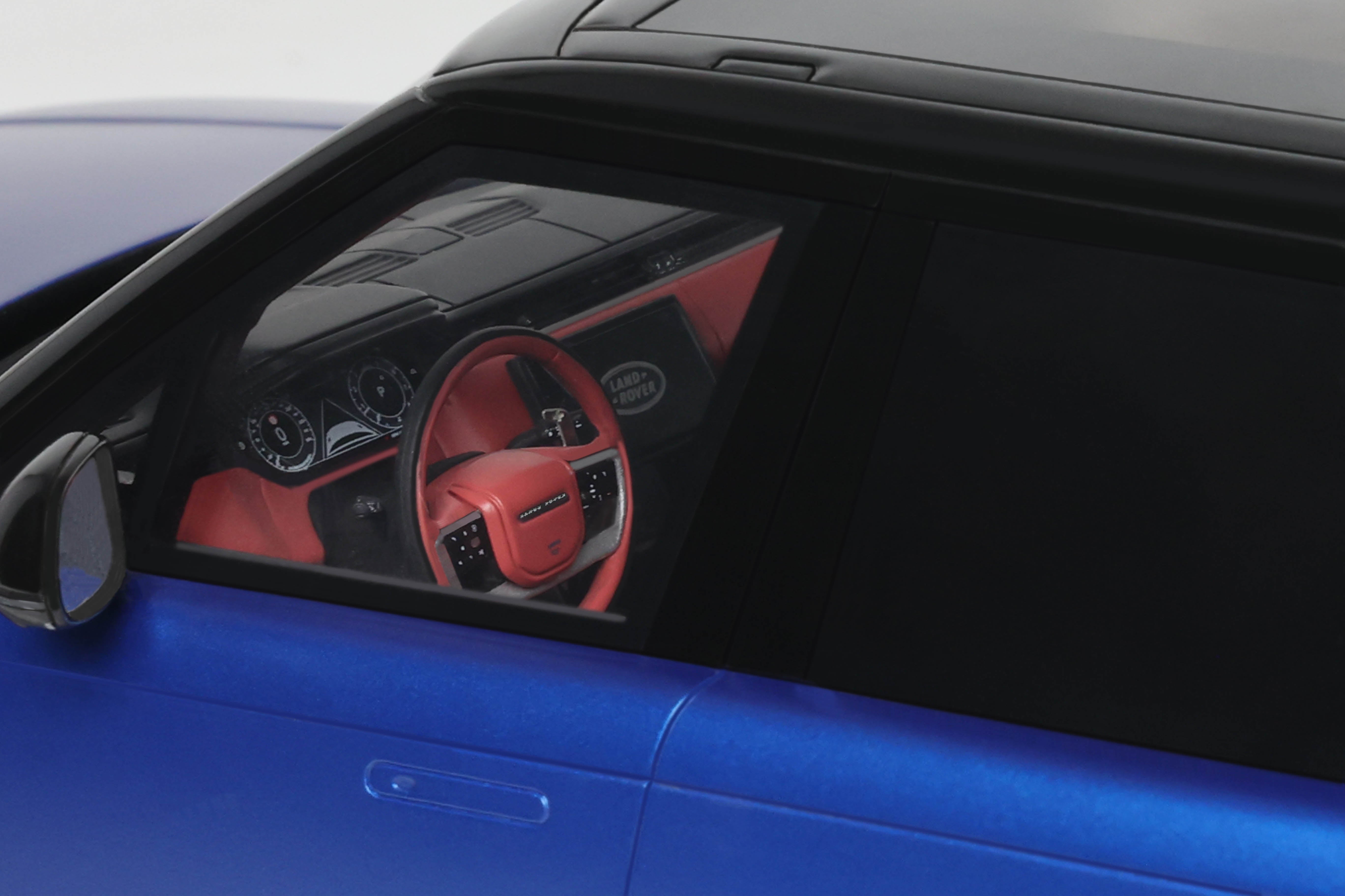 GT Spirit 1:18 Scale Resin, 2024 RANGE ROVER P615 SV, BLUE - GT540