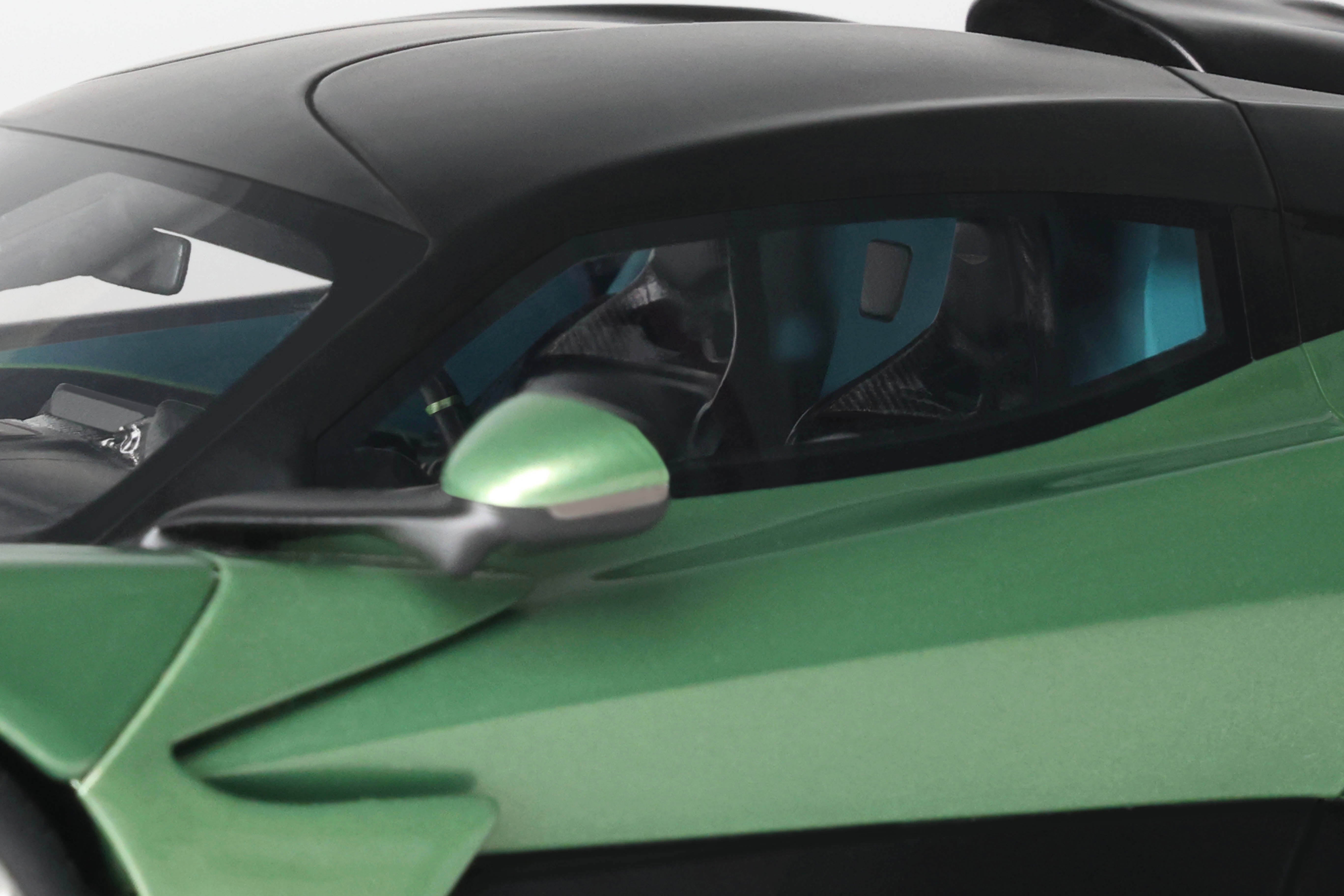 GT Spirit 1:18 Scale Resin, 2025 ASTON MARTIN VALHALLA - GREEN - GT558