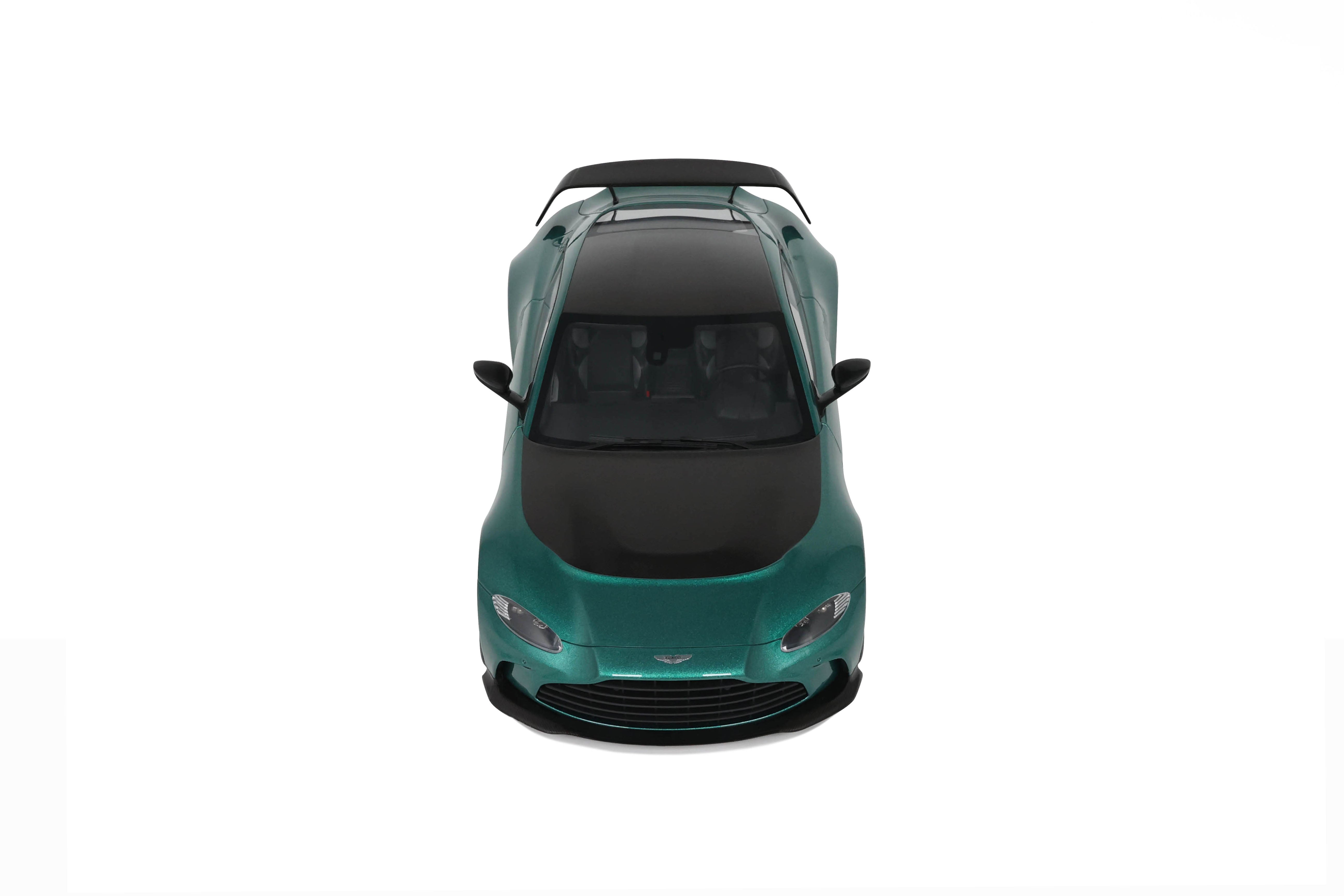 GT Spirit 1:18 Scale Resin, 2023 Aston Martin V12 Vantage - Green - GT922