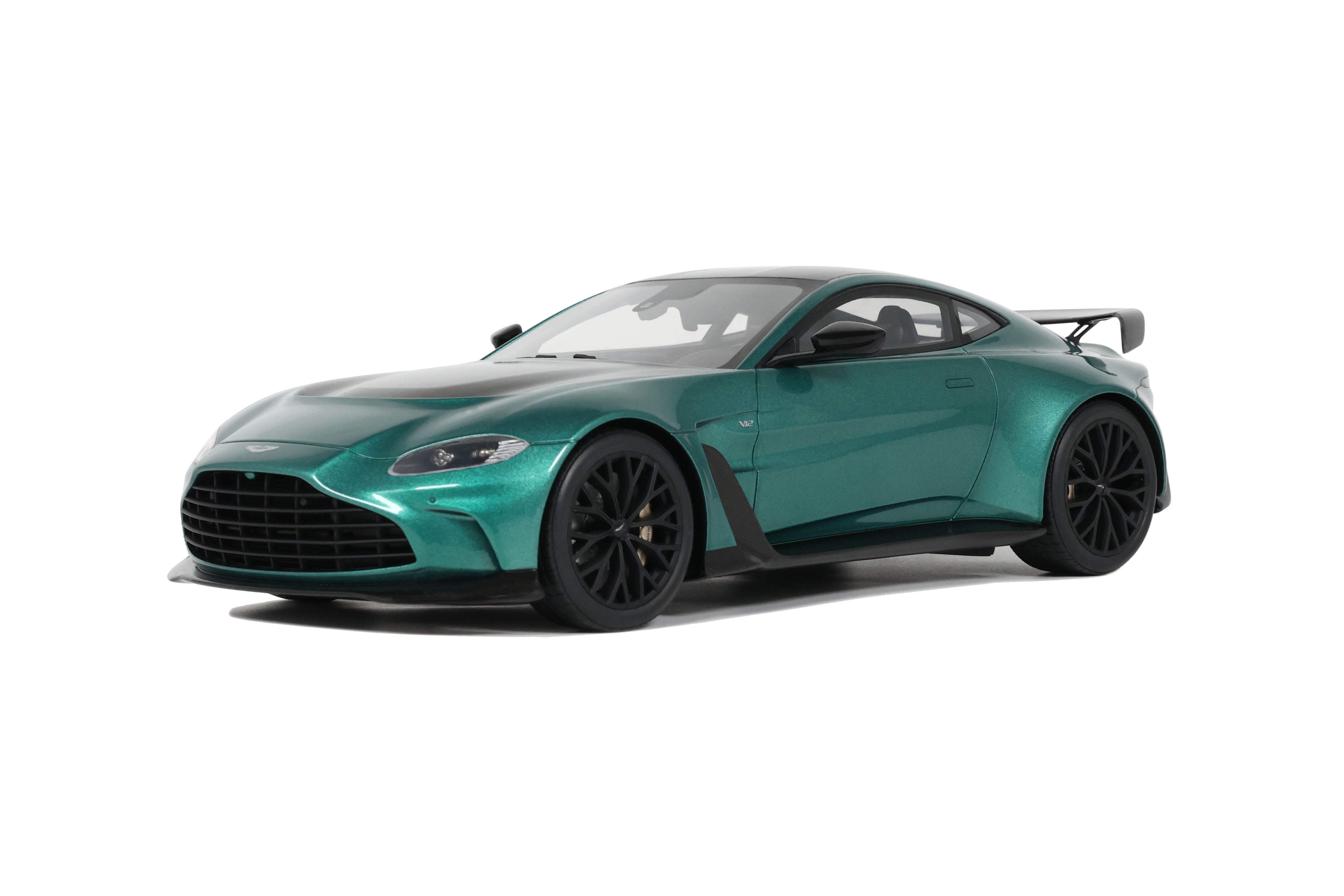 GT Spirit 1:18 Scale Resin, 2023 Aston Martin V12 Vantage - Green - GT922