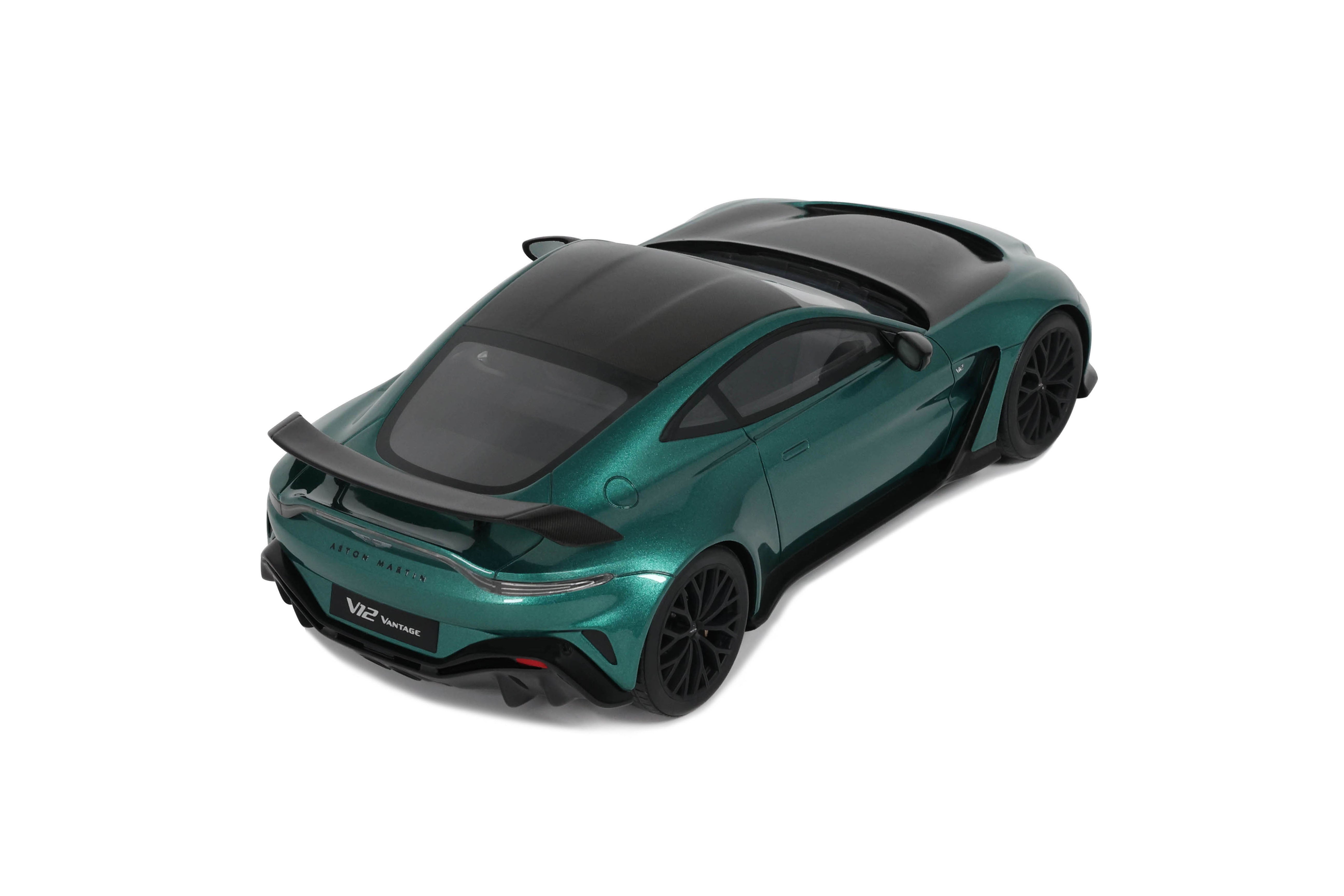 GT Spirit 1:18 Scale Resin, 2023 Aston Martin V12 Vantage - Green - GT922