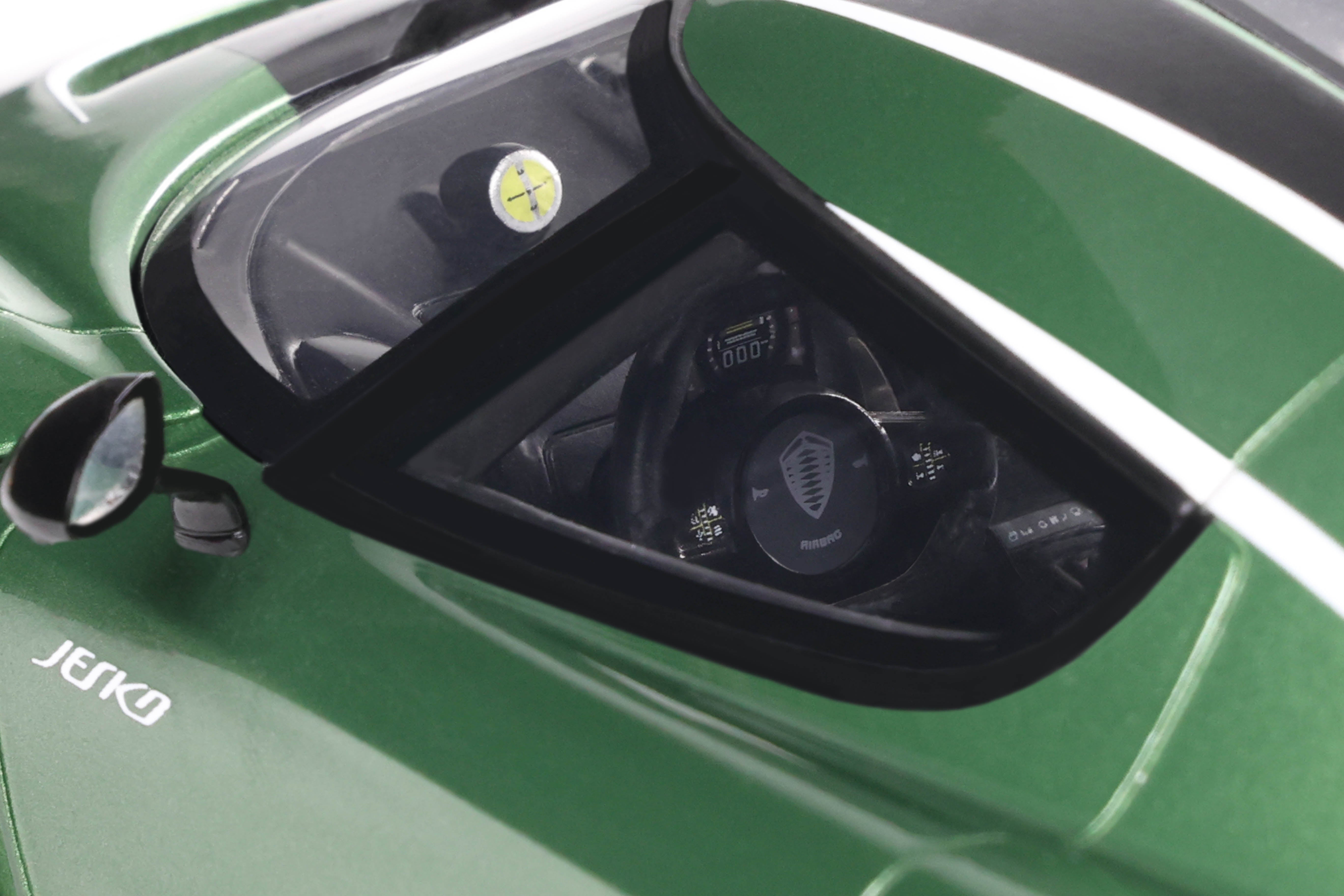 GT Spirit 1:18 Scale Resin Model, 2024 Koenigsegg Jesko - Green - GT927
